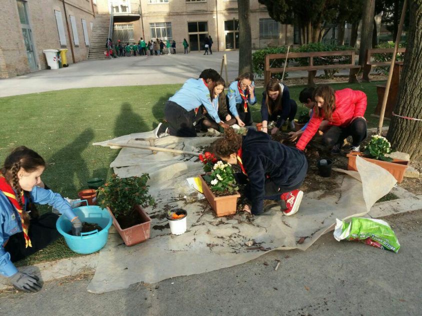 INVITO ALL'INAUGURAZIONE - Questo cortile è un'impresa!!!